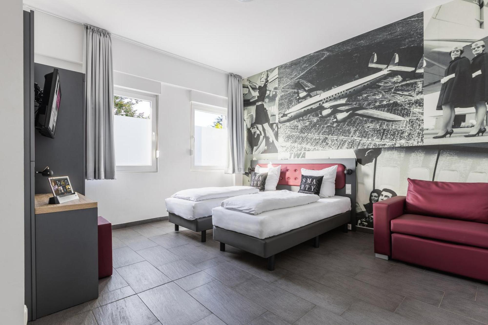 Smarty Airport Cologne Hotel - Kontaktloser Self Check-In Εξωτερικό φωτογραφία