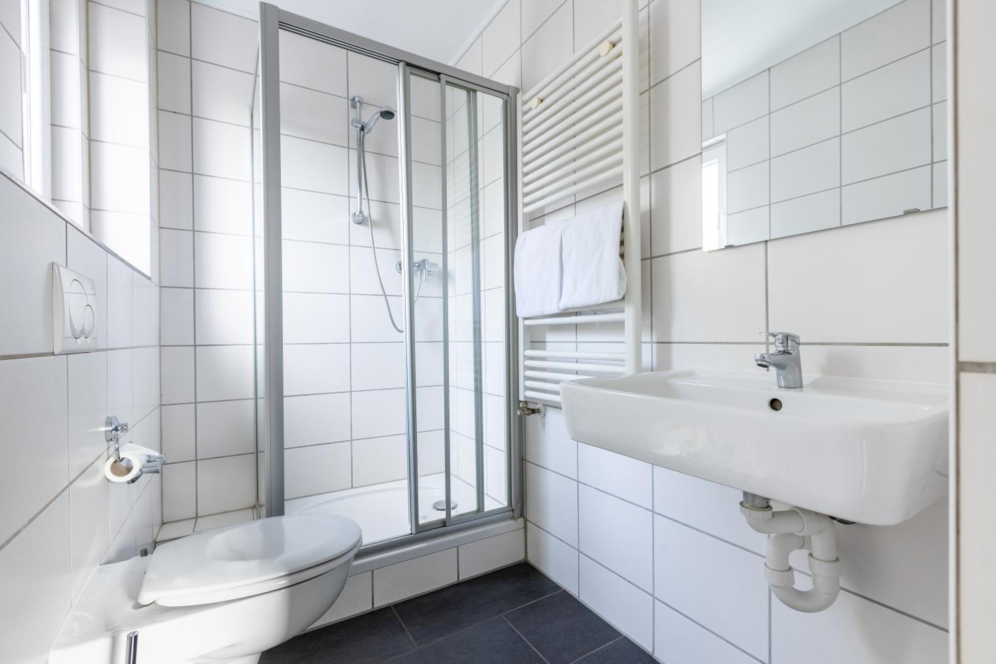 Smarty Airport Cologne Hotel - Kontaktloser Self Check-In Εξωτερικό φωτογραφία